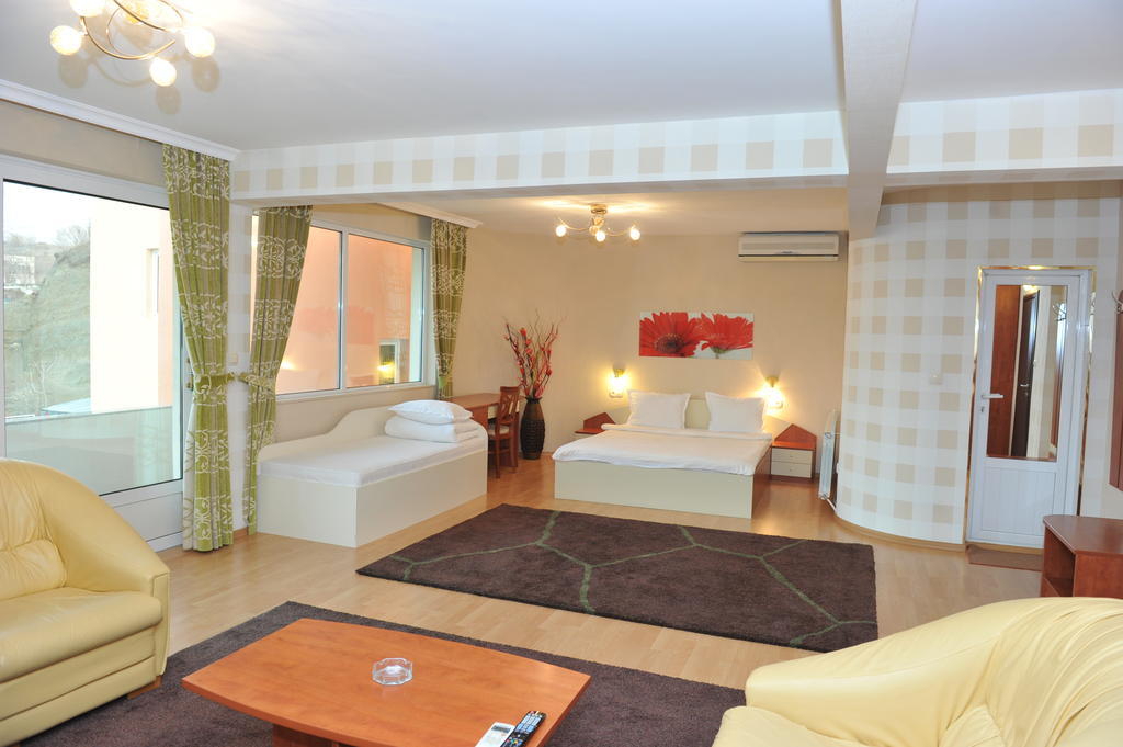 ساندانسكي Eros Motel الغرفة الصورة